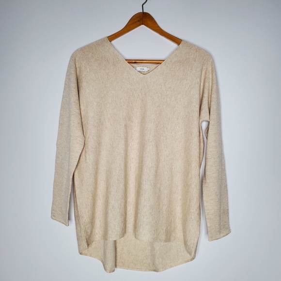 Vince Sweaters - VINCE WOOL/CASHMERE V-NECK PULLOVER SWEATER SAND
